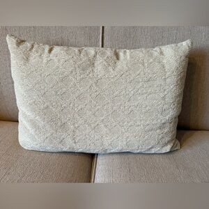 Off white chenille throw pillow with trellis textured fabric, 19x13”